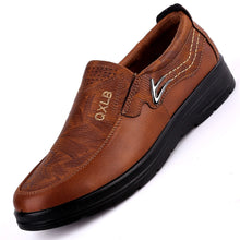 Load image into Gallery viewer, Casual Men Leather Shoes
