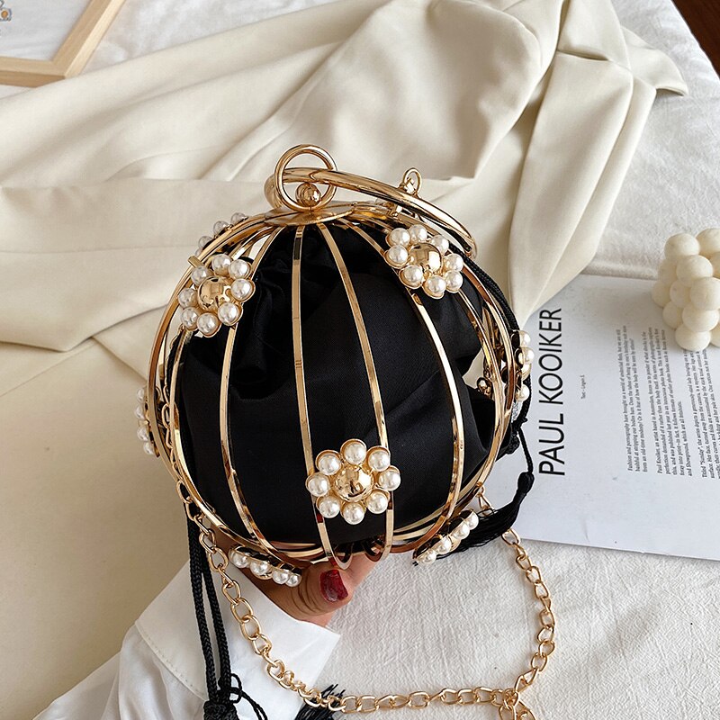 Luxurious Diamond Pearl Evening Bag