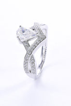 Load image into Gallery viewer, Ms. Tessie1 Carat Moissanite
