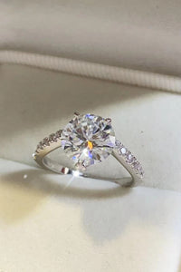 Monae 3 Carat Moissanite