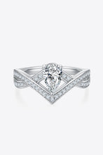 Load image into Gallery viewer, Ms. Tessie1 Carat Moissanite
