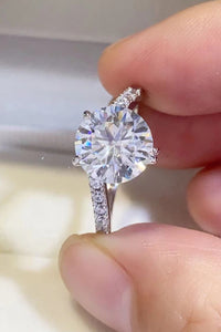 Monae 3 Carat Moissanite