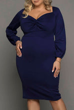 Load image into Gallery viewer, Long Sleeve Front Knot Plus Size Midi Dress
