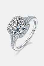 Load image into Gallery viewer, Ms. Ebony 3 Carat Moissanite
